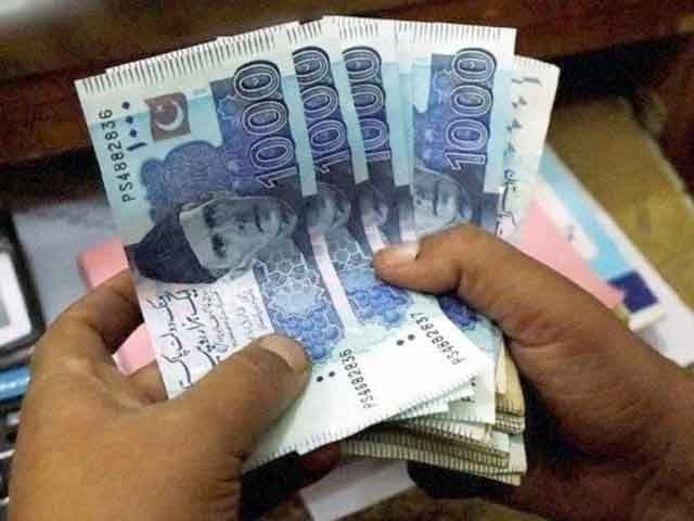 کے پی حکومت کا ملازمین کی تنخواہوں سے 35 فیصد اضافہ واپس لینے یا 25 فیصد کٹوتی پر غور