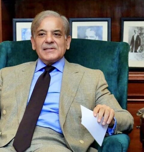 اے پی ایس یو پی نے وزیرِ اعظم شہباز شریف کو خط لکھ دیا