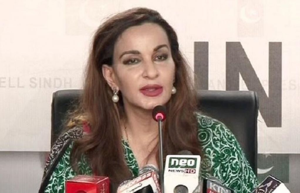 ازخود نوٹس پر قوم کی نظریں سپریم کورٹ پر ہیں شیری رحمٰن