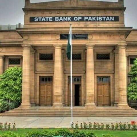 وفاقی حکومت نے گیارہ ماہ میں 11ہزار 130ارب روپے کے قرضے لیے، اسٹیٹ بینک