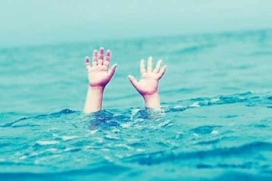 مدرسے میں پڑھنے والے 4 طالبعلم تالاب میں ڈوب کر جاں بحق