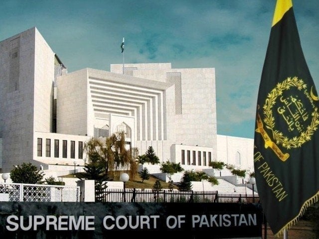 سپریم کورٹ نے چیئرمین پی ٹی آئی کی توشہ خانہ ٹرائل روکنے کی درخواست نمٹادی