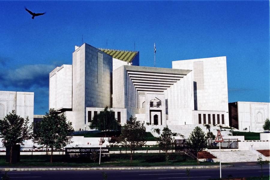 بیوی جب چاہے مہر مانگے شوہر ادائیگی کا پابند ہے، سپریم کورٹ