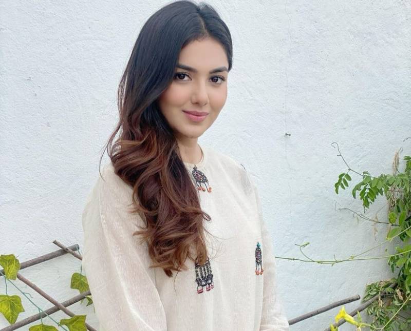 طوبیٰ انور کا موبائل نمبر لیک غیر اخلاقی اور فحش پیغامات نے پریشان کر دیا