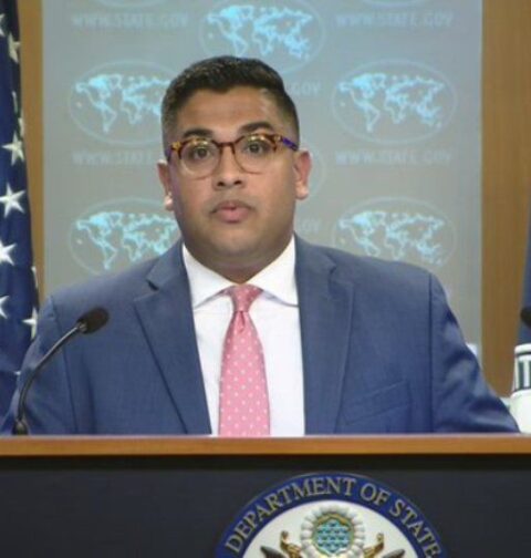 پاکستان کے عبوری وزیراعظم کیساتھ مل کر کام کرنے کو تیار ہیں، ترجمان امریکی محکمہ خارجہ