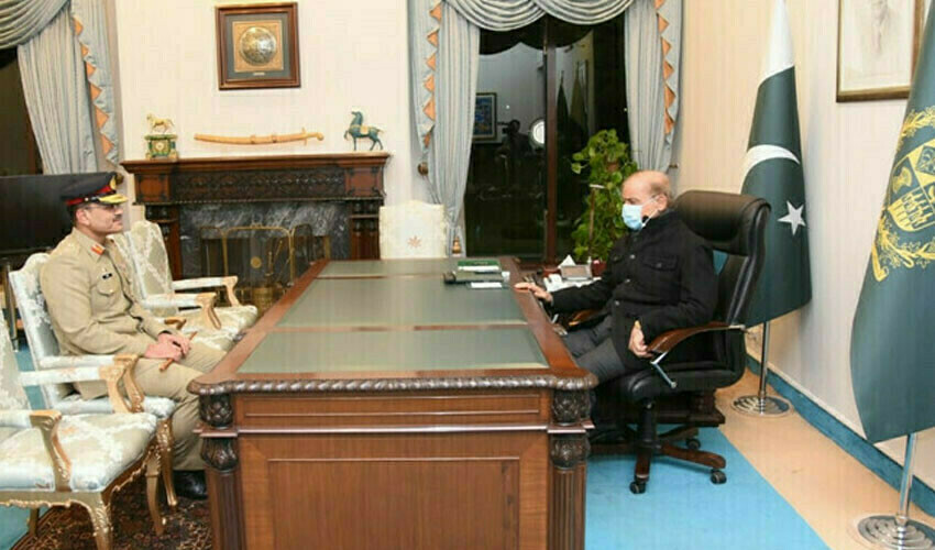 وزیراعظم کی آرمی چیف سے متعلق سوشل میڈیا پر مہم چلانے کی شدید مذمتوزیراعظم کی آرمی چیف سے متعلق سوشل میڈیا پر مہم چلانے کی شدید مذمت