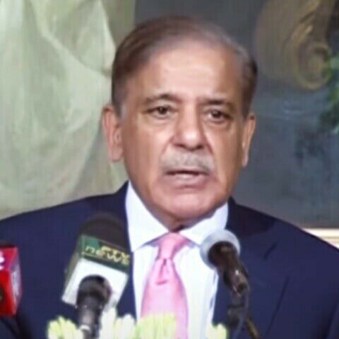نگراں اورآئندہ حکومت آئی ایم ایف سے معاہدے پر عمل درآمد کی پابند ہوگی، وزیراعظم