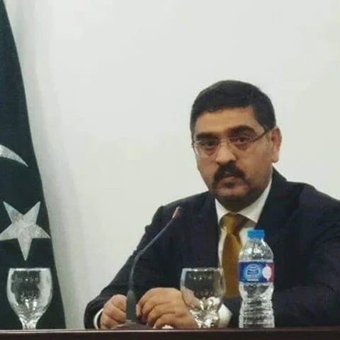نگراں وزیراعظم نے 16 رکنی نگراں کابینہ تشکیل دے دی