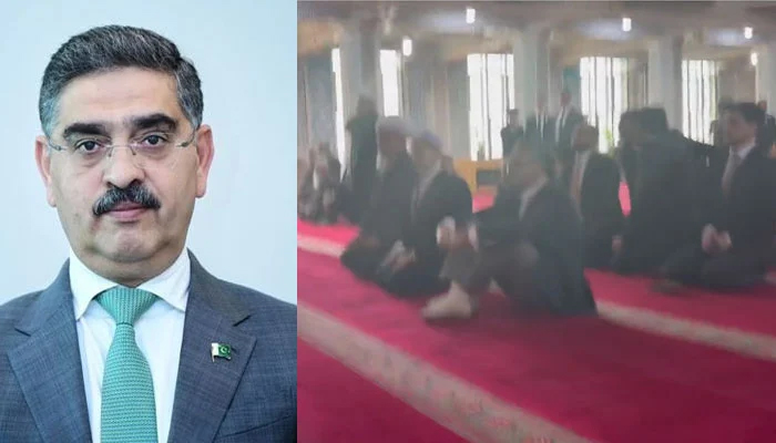 نگراں وزیرِ اعظم انوار الحق کاکڑ کی اورومچی کی تاریخی مسجد میں نمازِ جمعہ کی ادائیگی