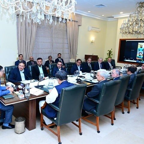 حکومت کرکٹ کی بہتری کیلئے ہرممکن تعاون کرے گی، نگران وزیراعظم