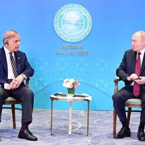 وزیراعظم کی روسی صدر سے ملاقات، باہمی تعلقات سمیت اہم امور پر گفتگو