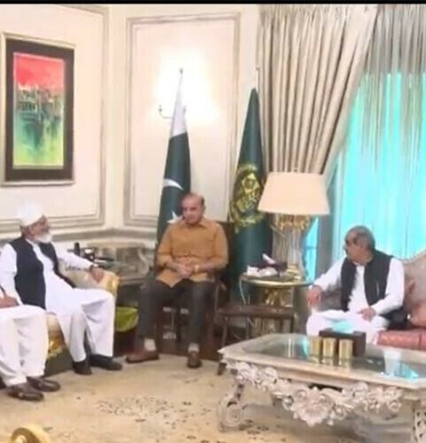 وزیراعظم سے سراج الحق کی ملاقات سیاسی صورتحال پر تبادلہ خیال
