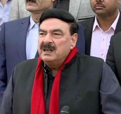 آصف زرداری پر قتل کی سازش کا الزام؛ شیخ رشید کی بریت پر فیصلہ محفوظ